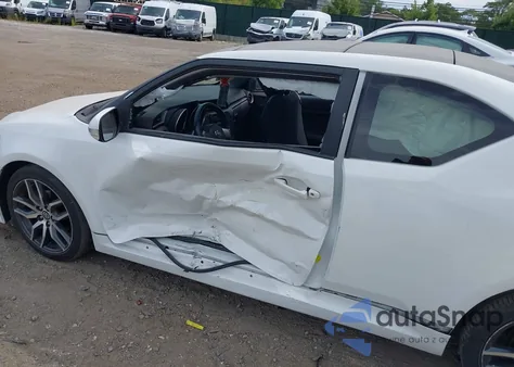 2014 Scion Tc from USA, damaged, VIN JTKJF5C72E3084524